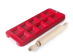 Molde Para Ravioles Cuadrado + Rodillo 30x12 Cm Marca Ibili