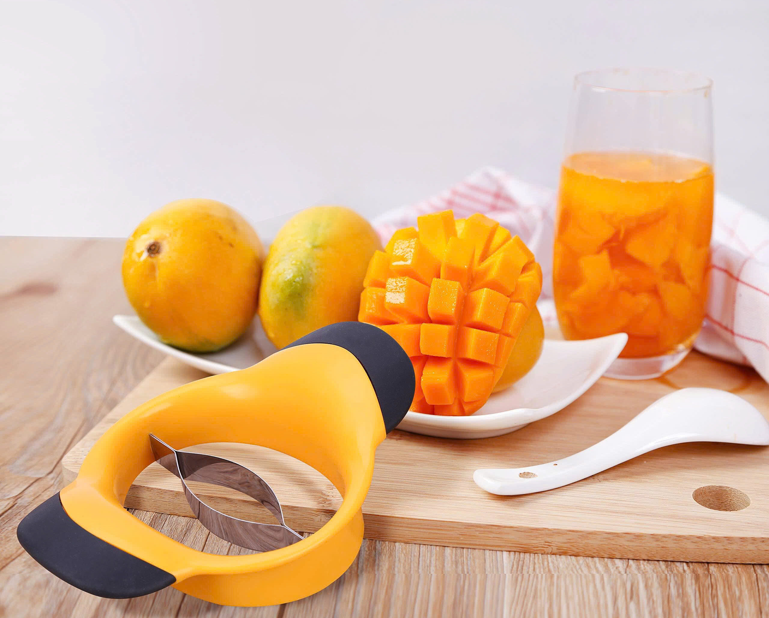 Devant -Default Template 4 z6836959019229 5db29b91557fd4f9db3e02fb80614ade e1753348880773